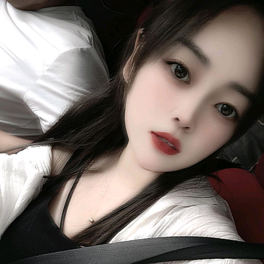灰色