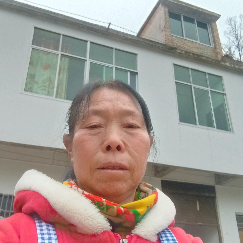 袁姐姐晚上聊天主播（7：30分）开播