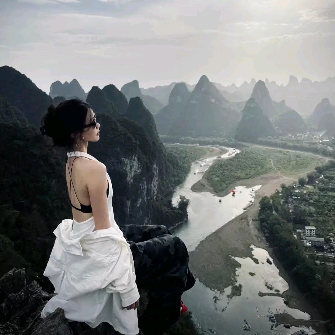 困😪