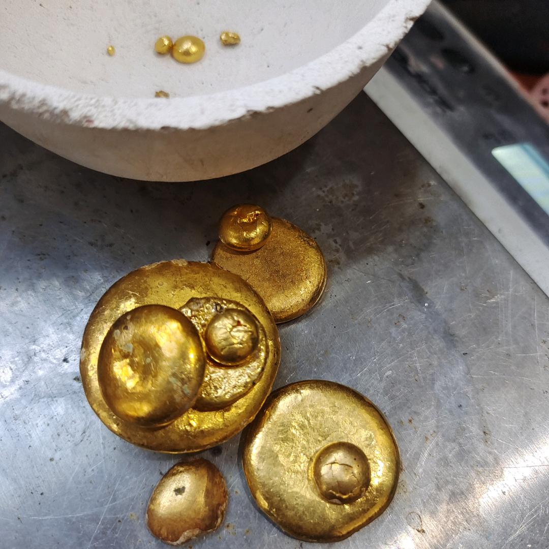 泰山提金
