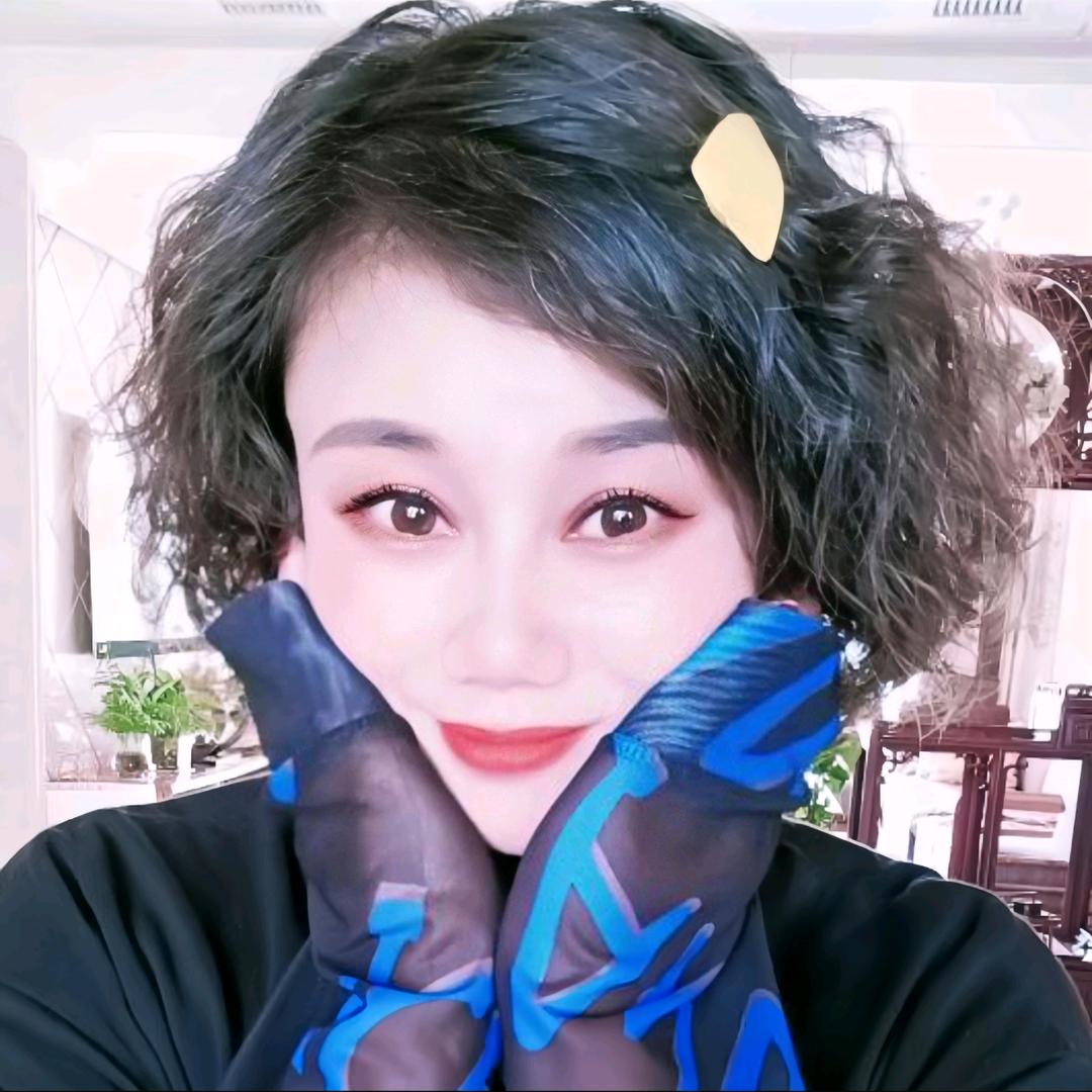 夏浅浅