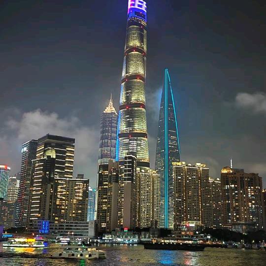 今年定个小目标，先赚他一个亿。