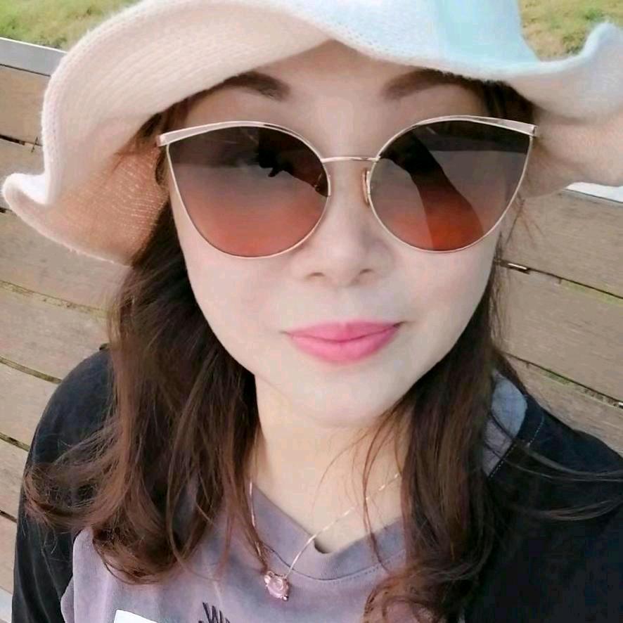 《吳女士》