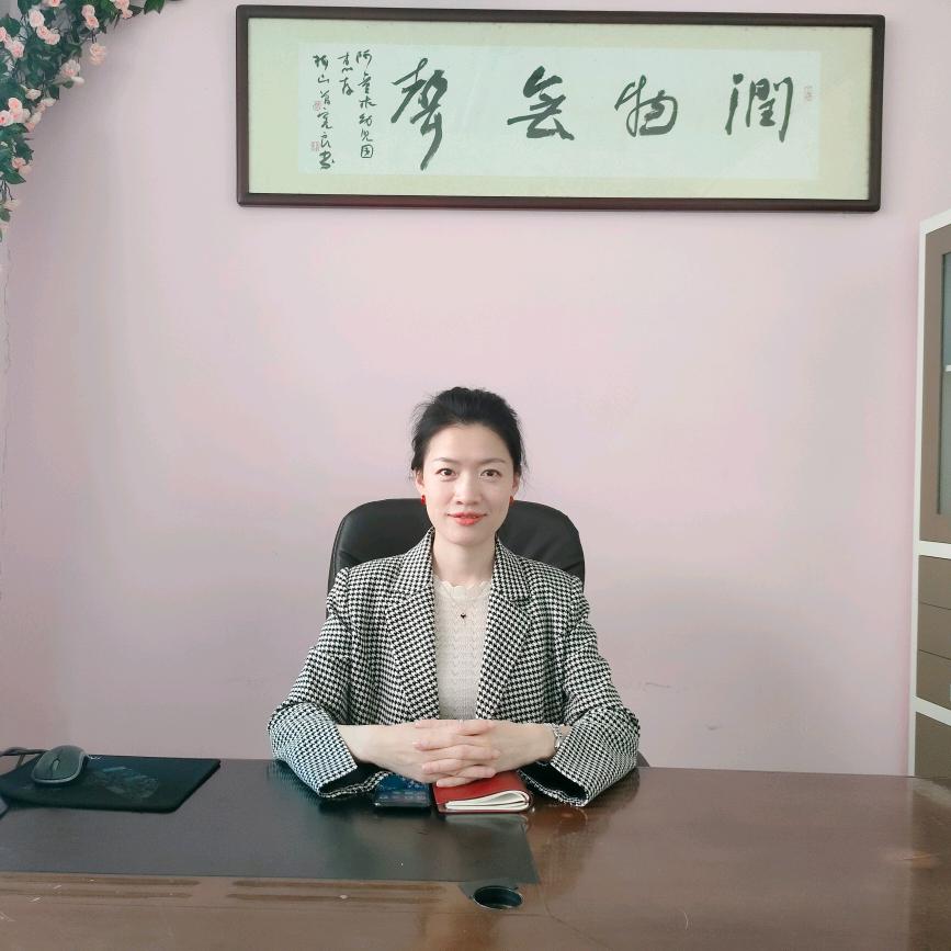 园长小姐姐