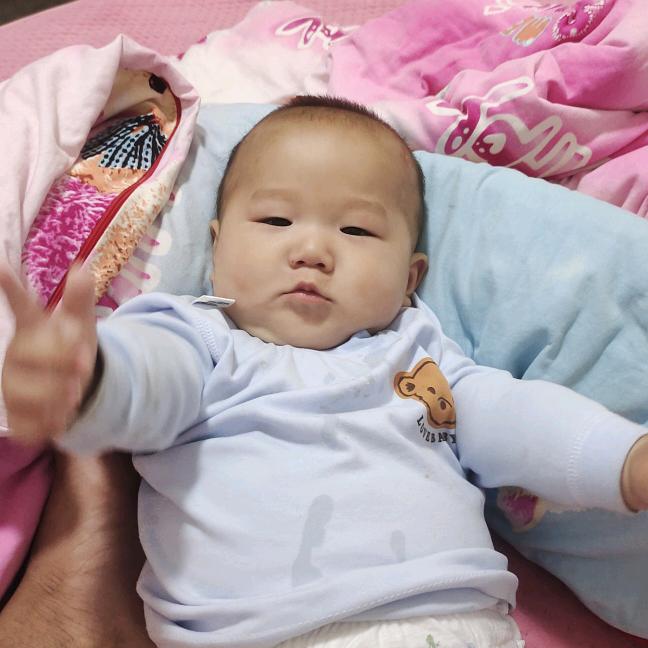 ^O^帅启粑粑^O^