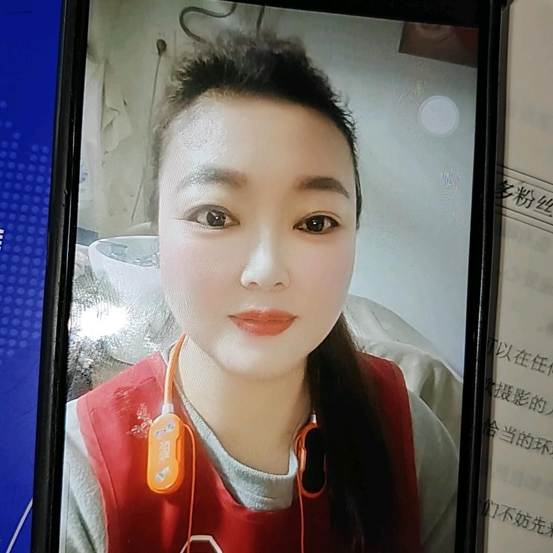红姐爱唱歌