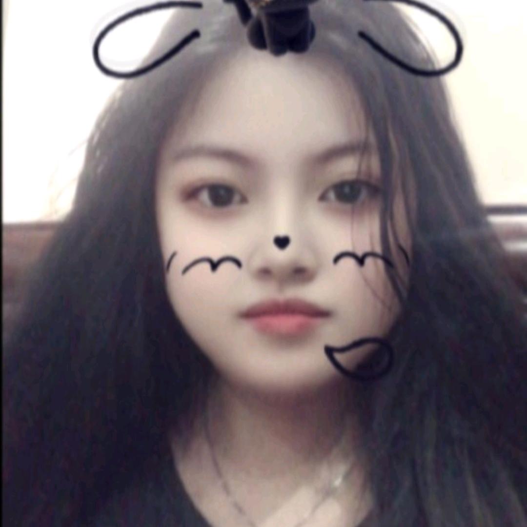 小如（小允）🌟🌸(｡･ω･｡)ﾉ♡