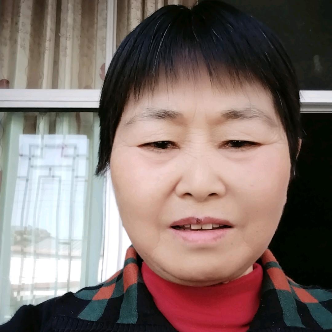 莲.