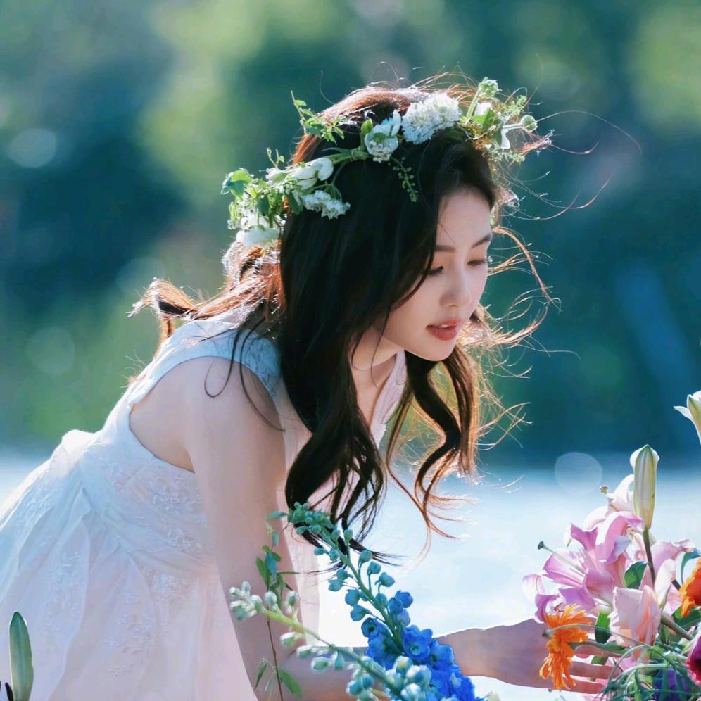 L.deer ꉂ꒰•̤▿•̤*ૢ꒱