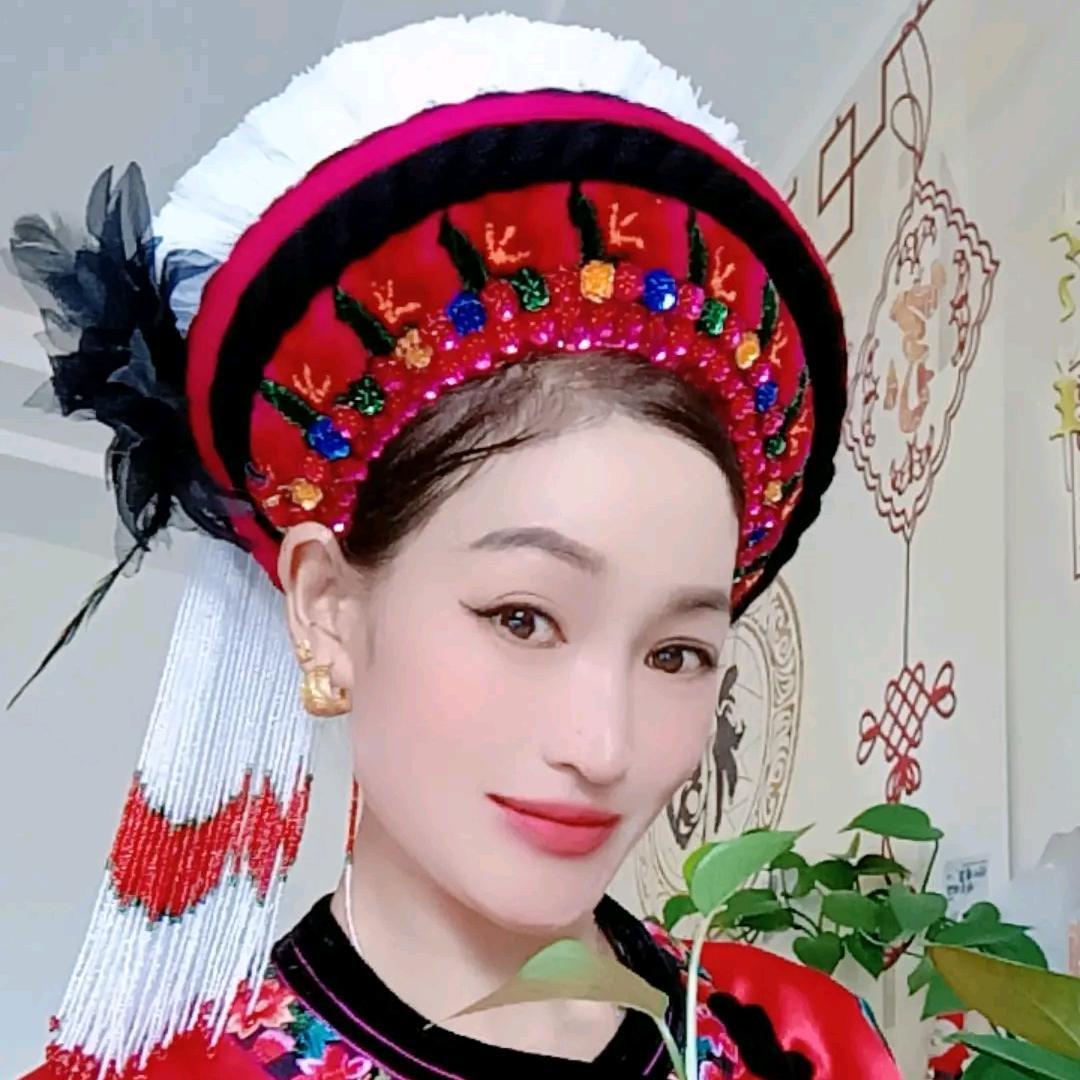 牛肉火锅带自助烧烧！