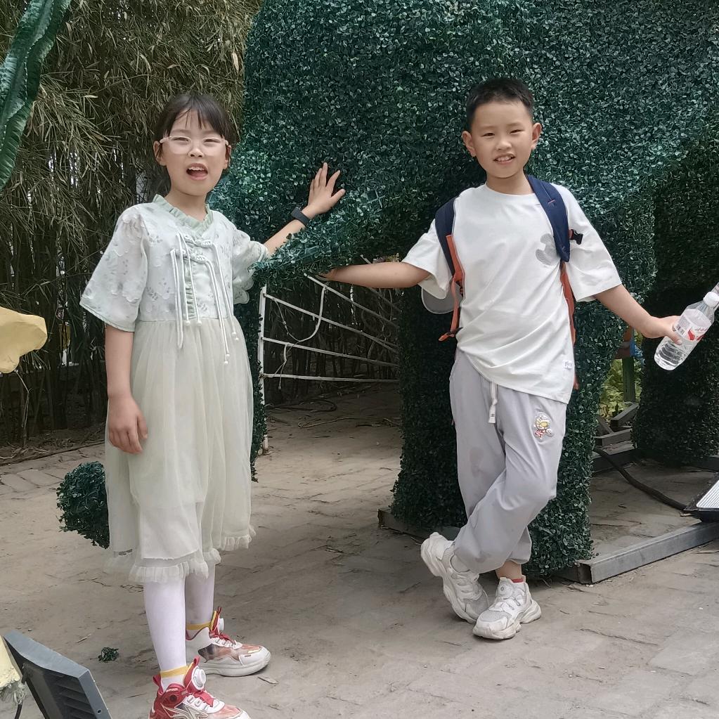 小个子懒妈(已婚单身俩娃)
