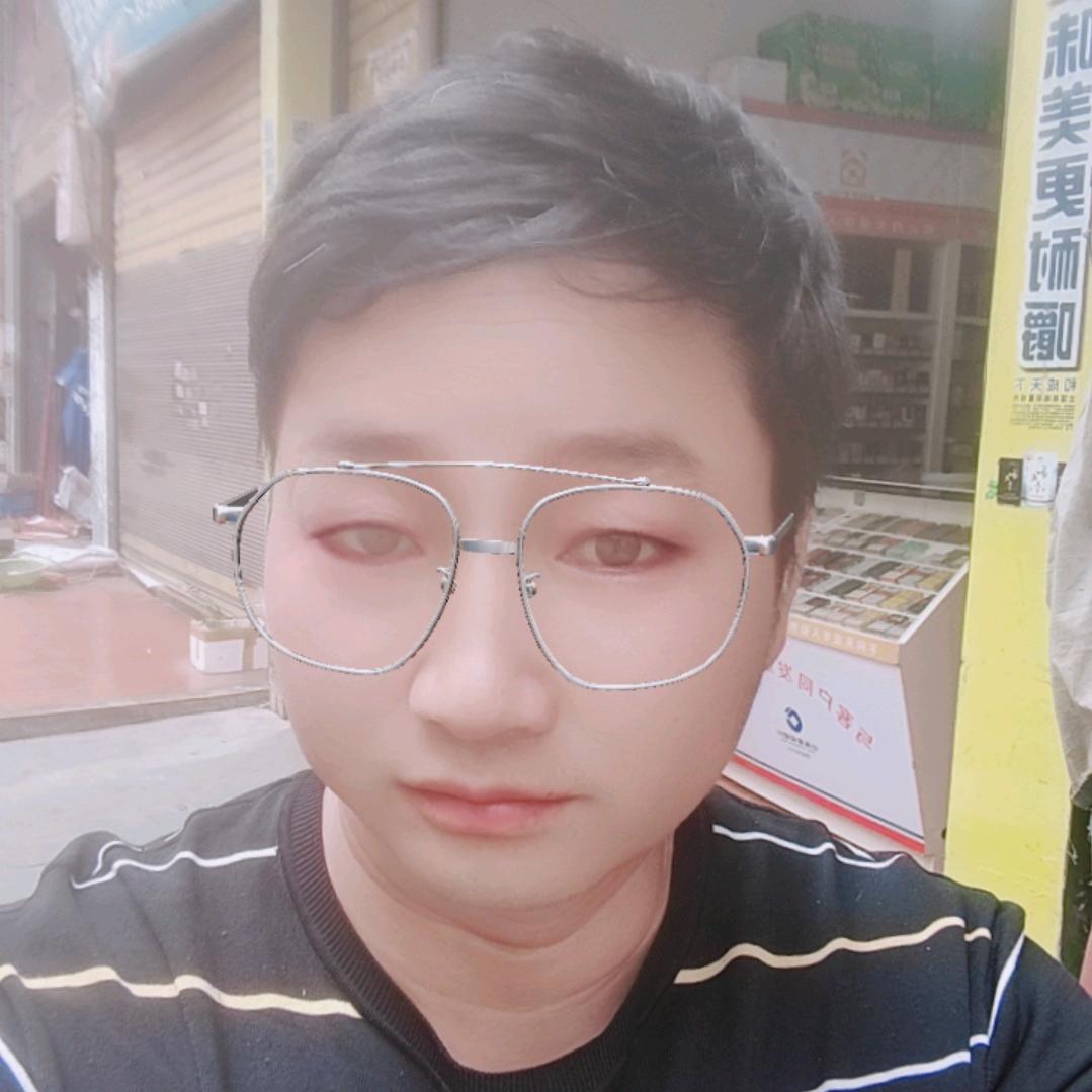 真人小曾