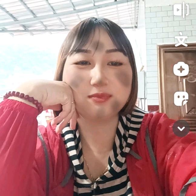 我是个单亲妈妈