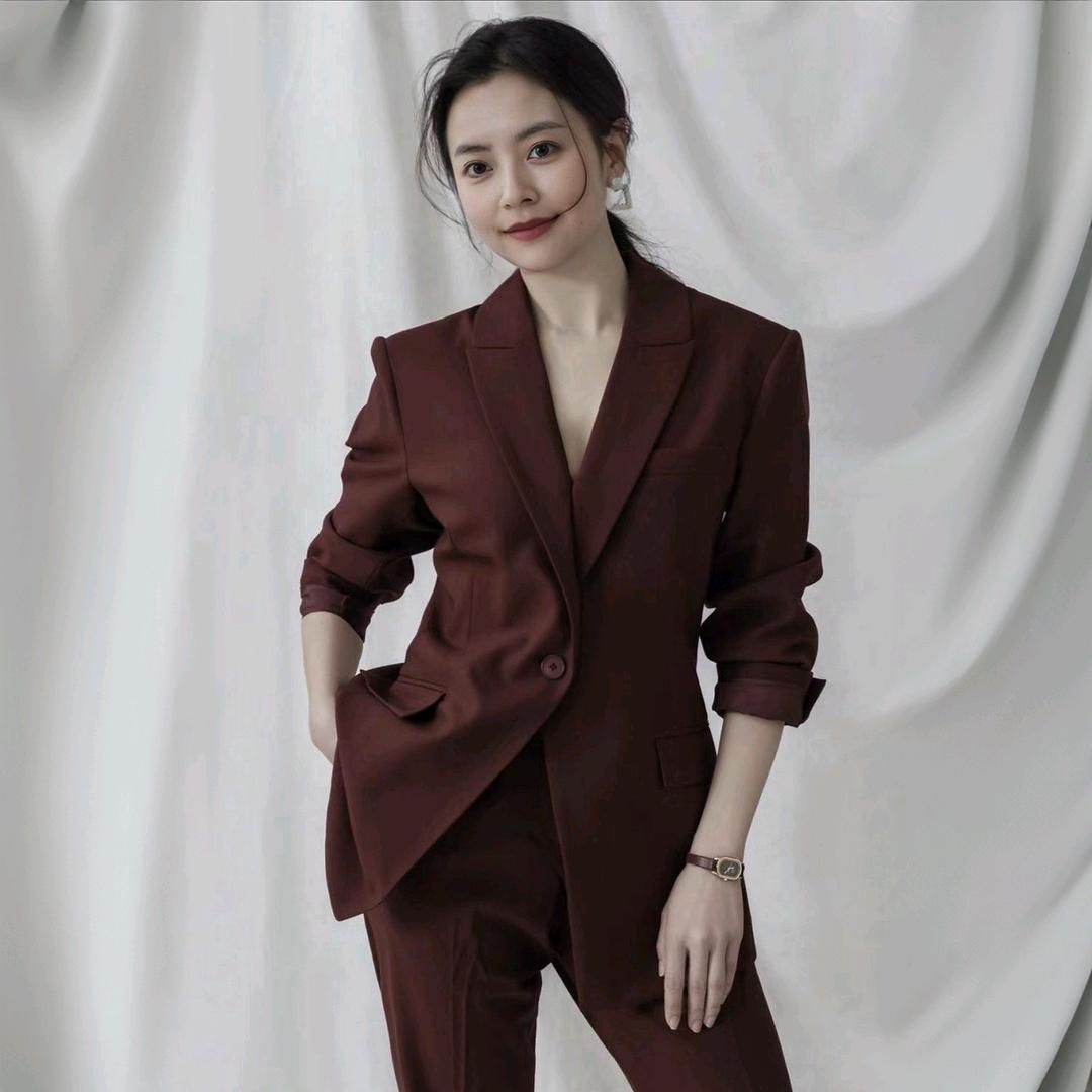 金融搬砖女小陈