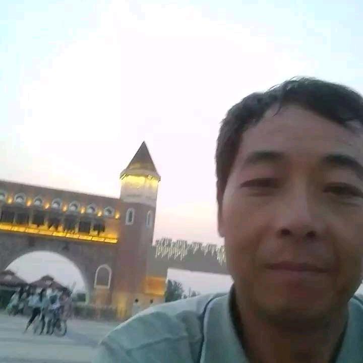 用户9672123968135