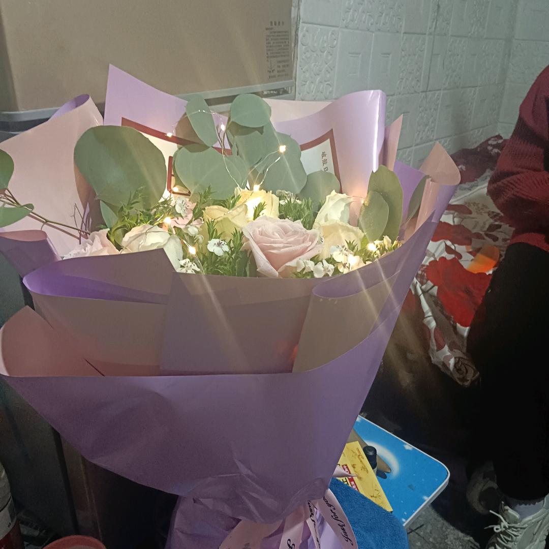 榴你一生，莲你一世