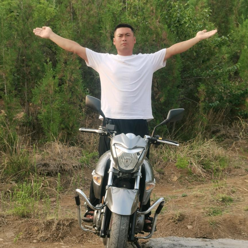 鹏飞收售各种摩托车