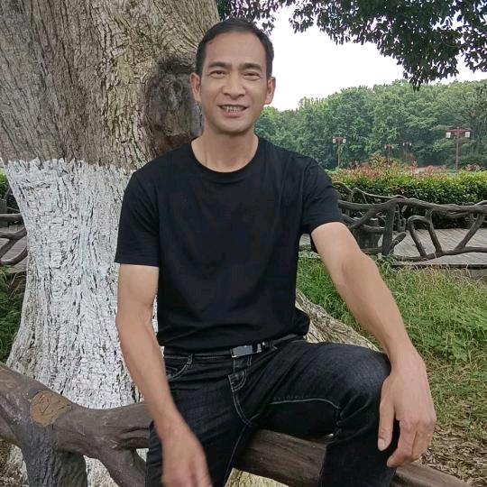 ，蓝天白云