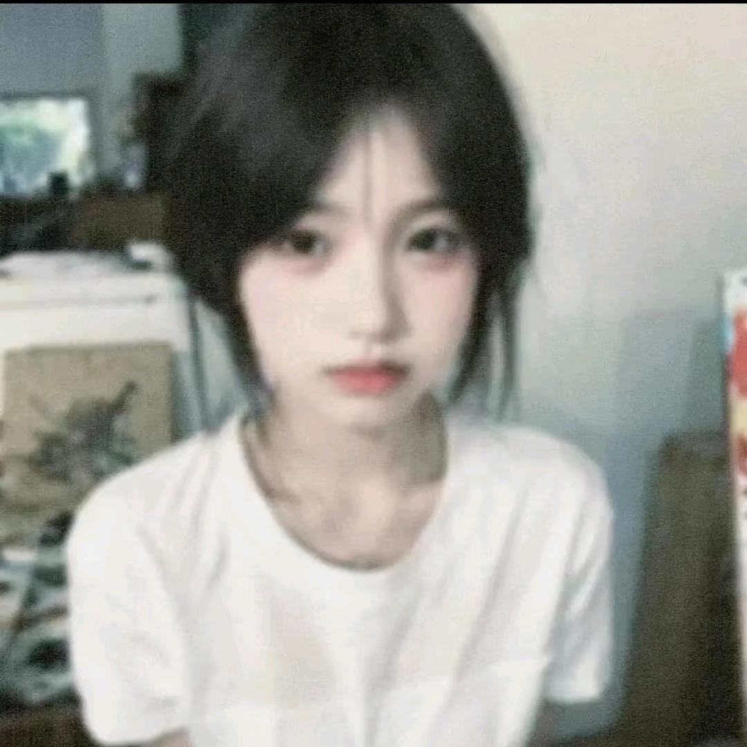 白月光小菁
