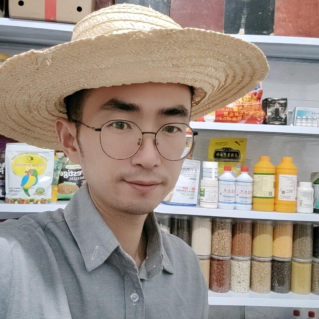 刘松朋鹦鹉养殖