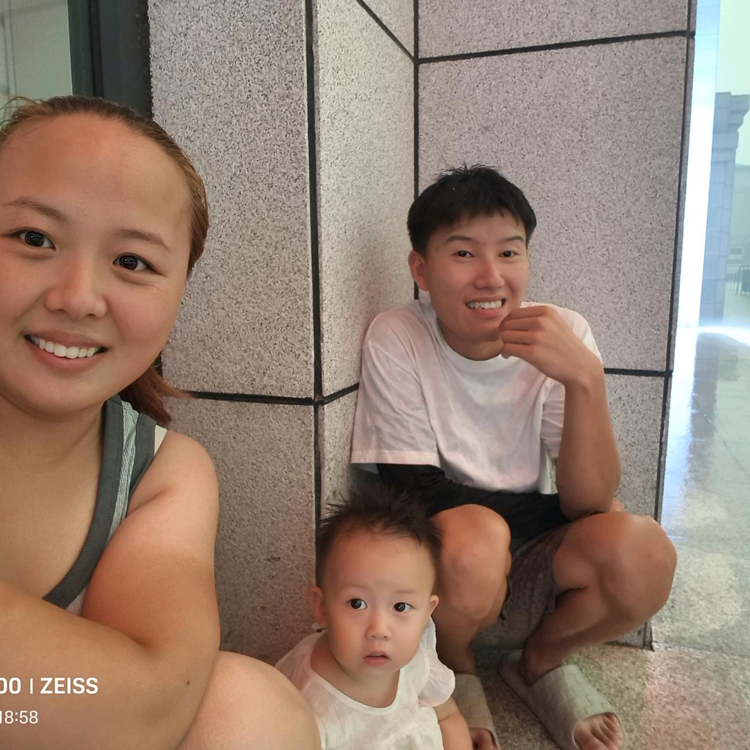 旅行中的小李