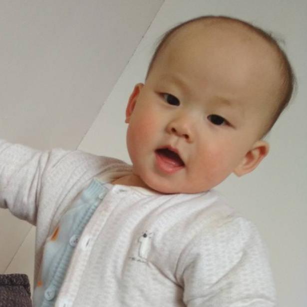 会发光的少年