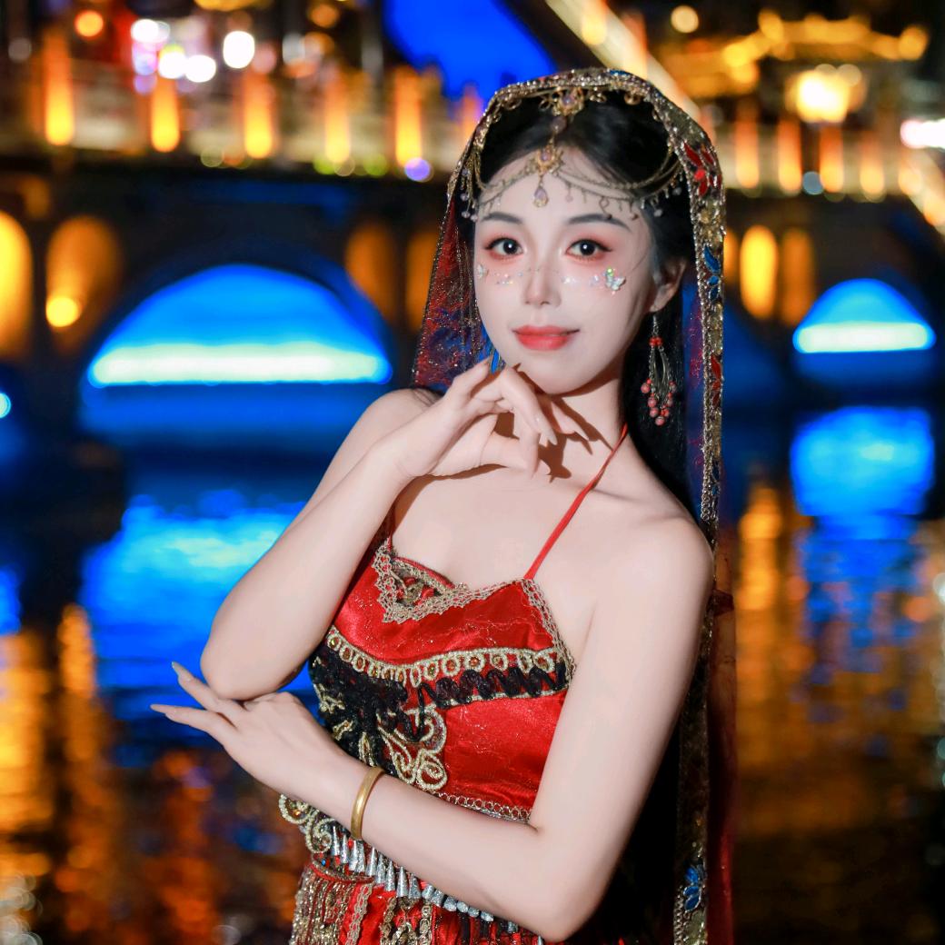 主持人菲儿