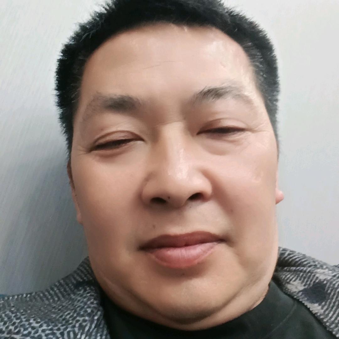 建筑有限公司肖文华