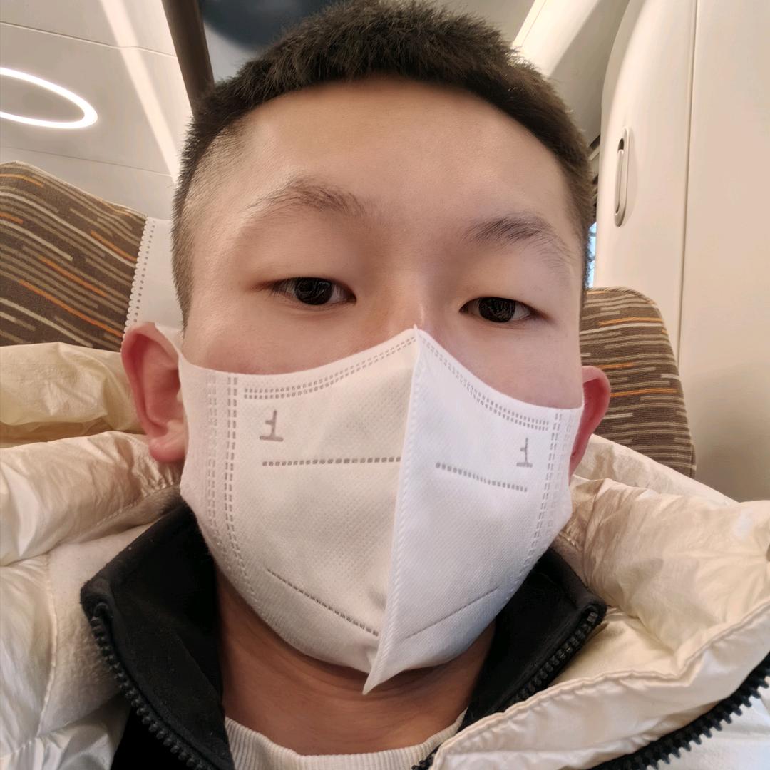 刘中华，