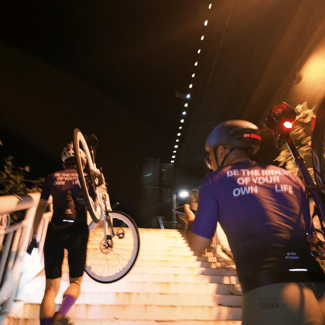 爱吃辣堡的小明