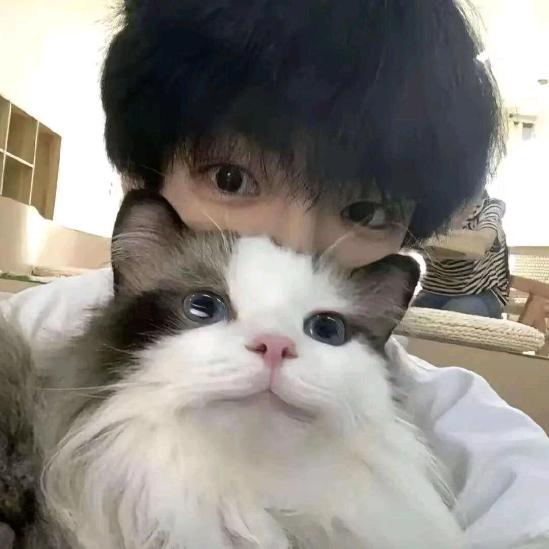 长不大的小笼包