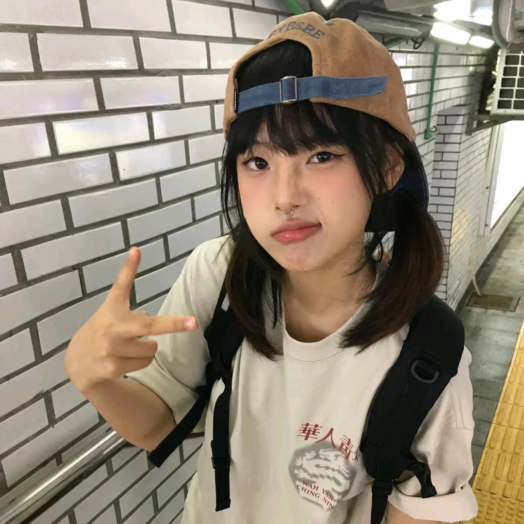 呆呆小鱼.꒦ິ^꒦ິ