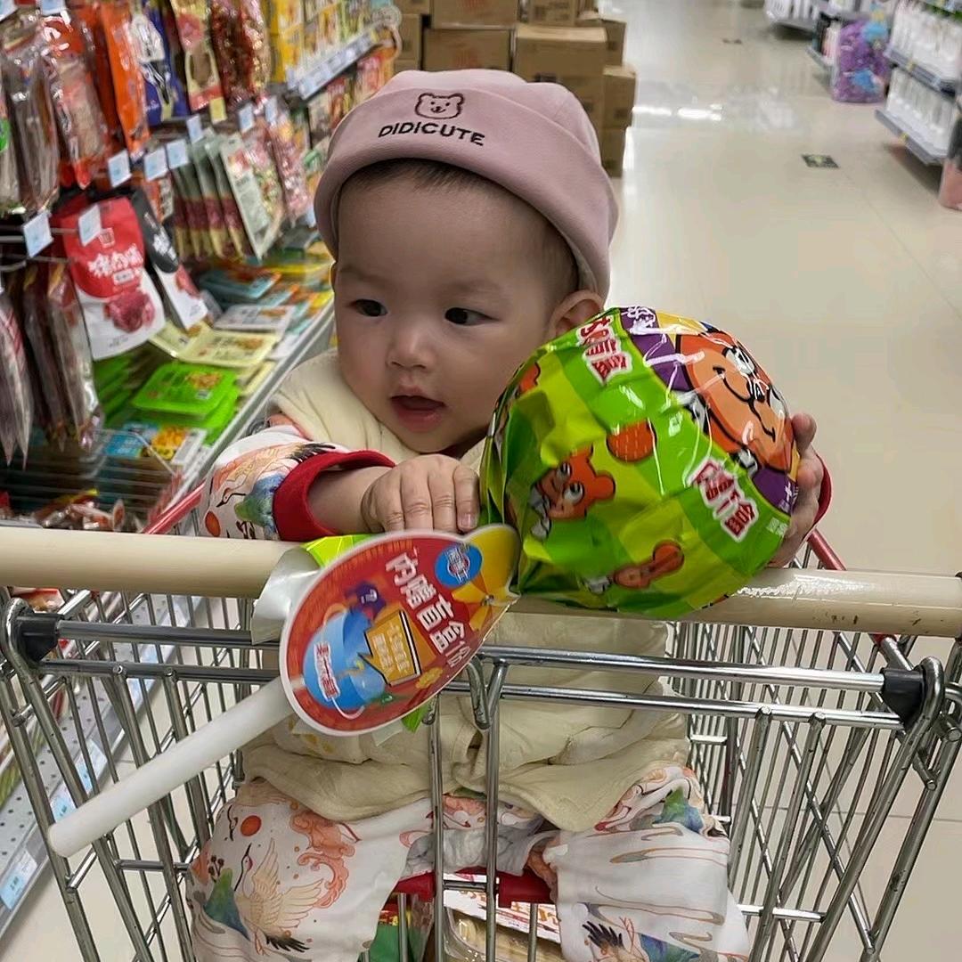 香香开心快乐每一天