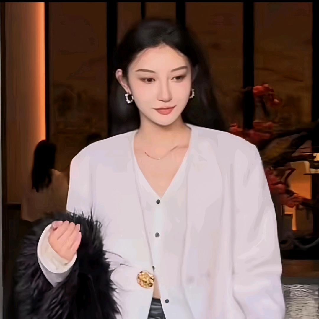 迪迪ya～精选女装