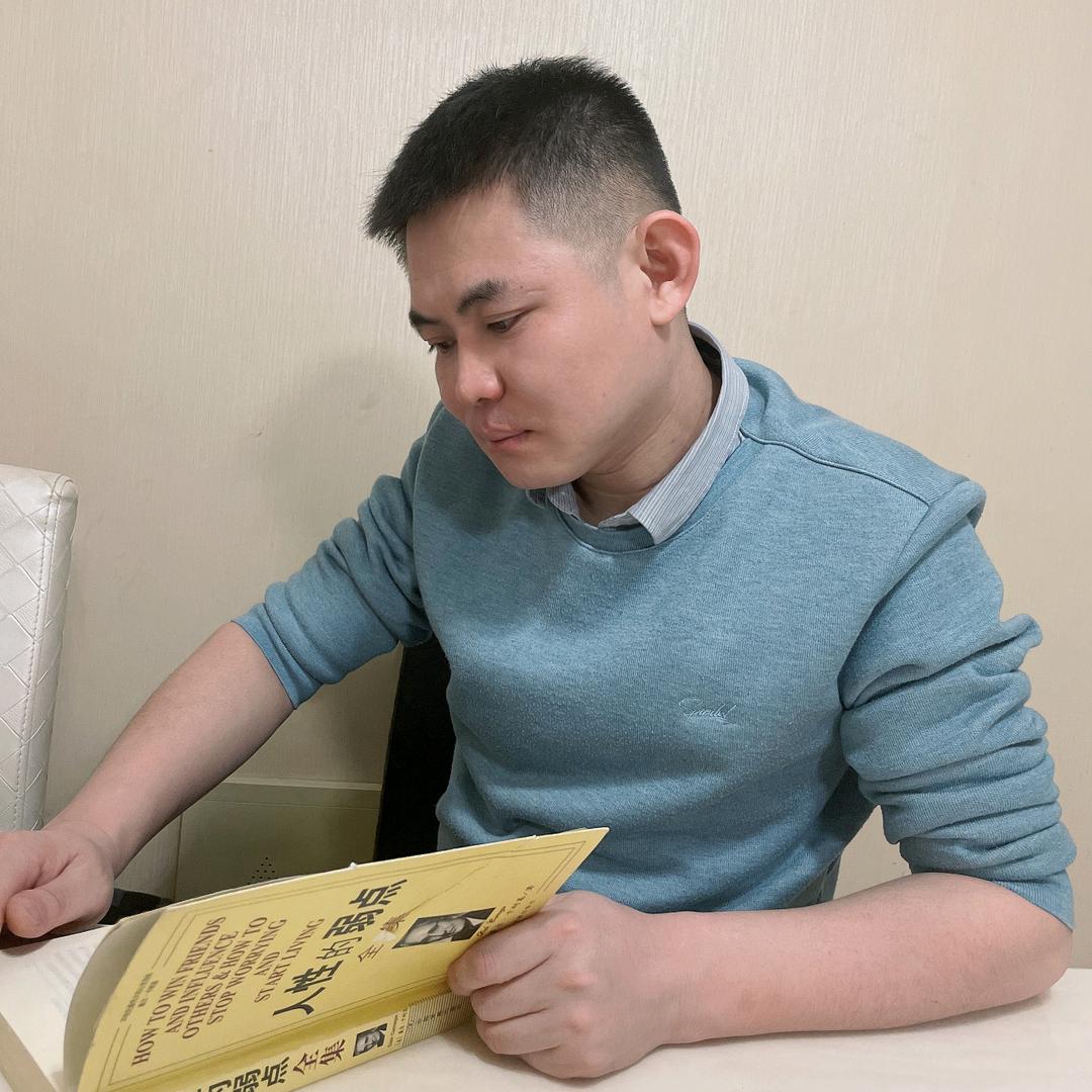 厚德载物自强不息