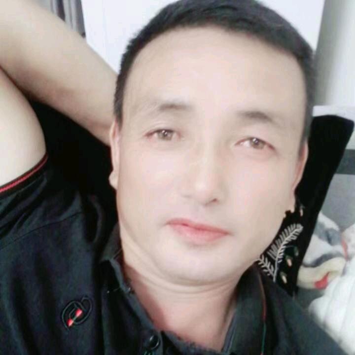 董，