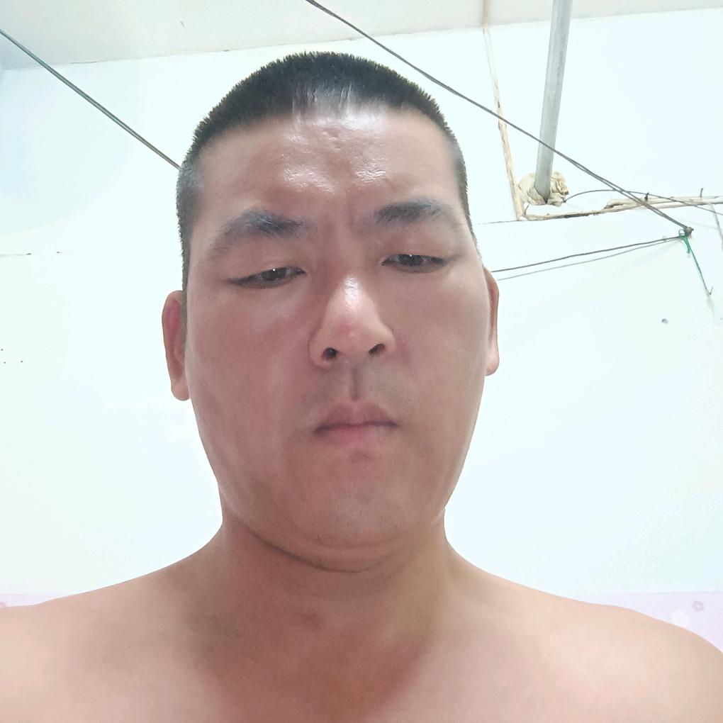 qwe小张头像