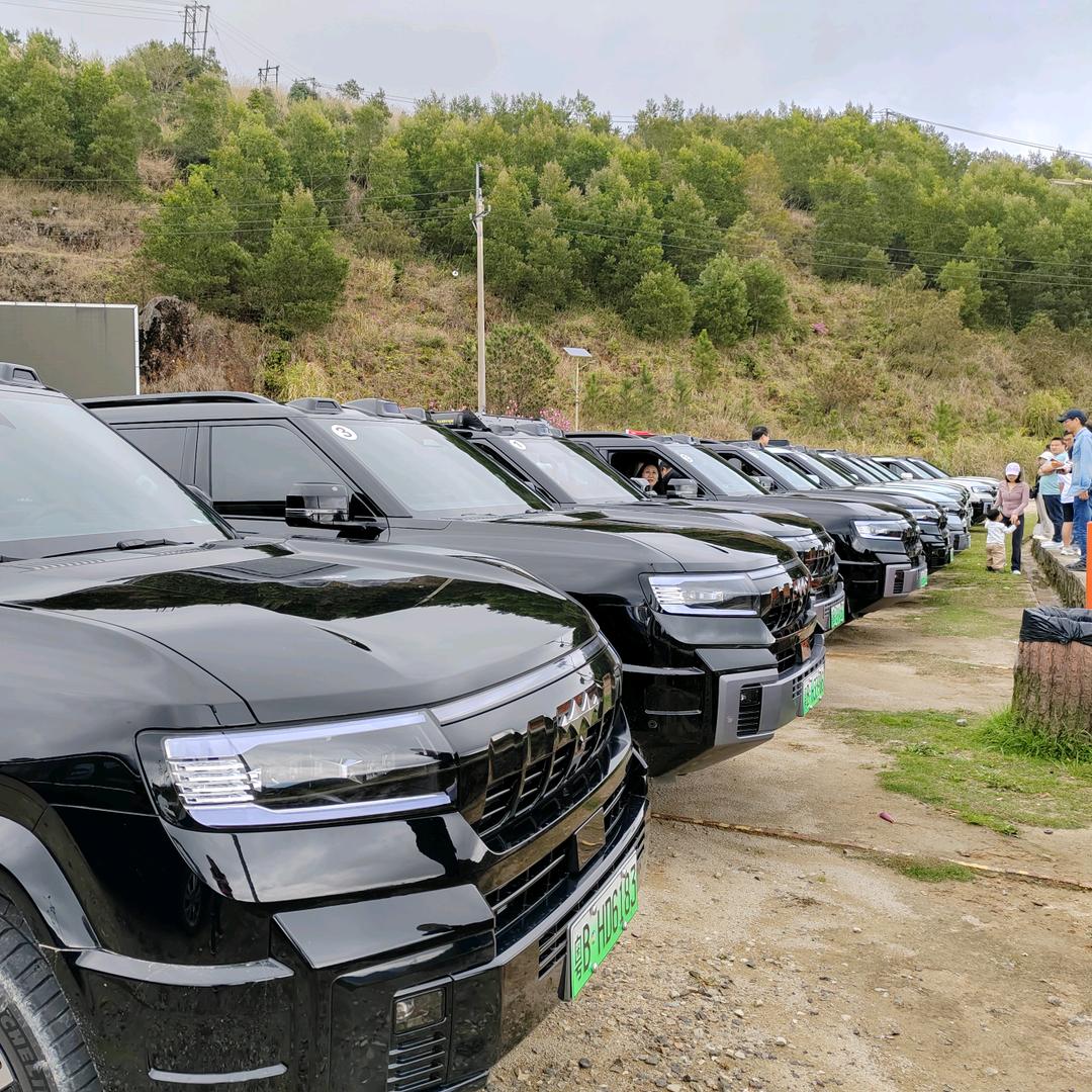 石头哥的车友圈