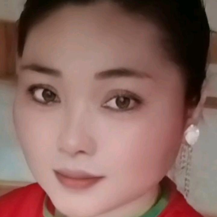 红红