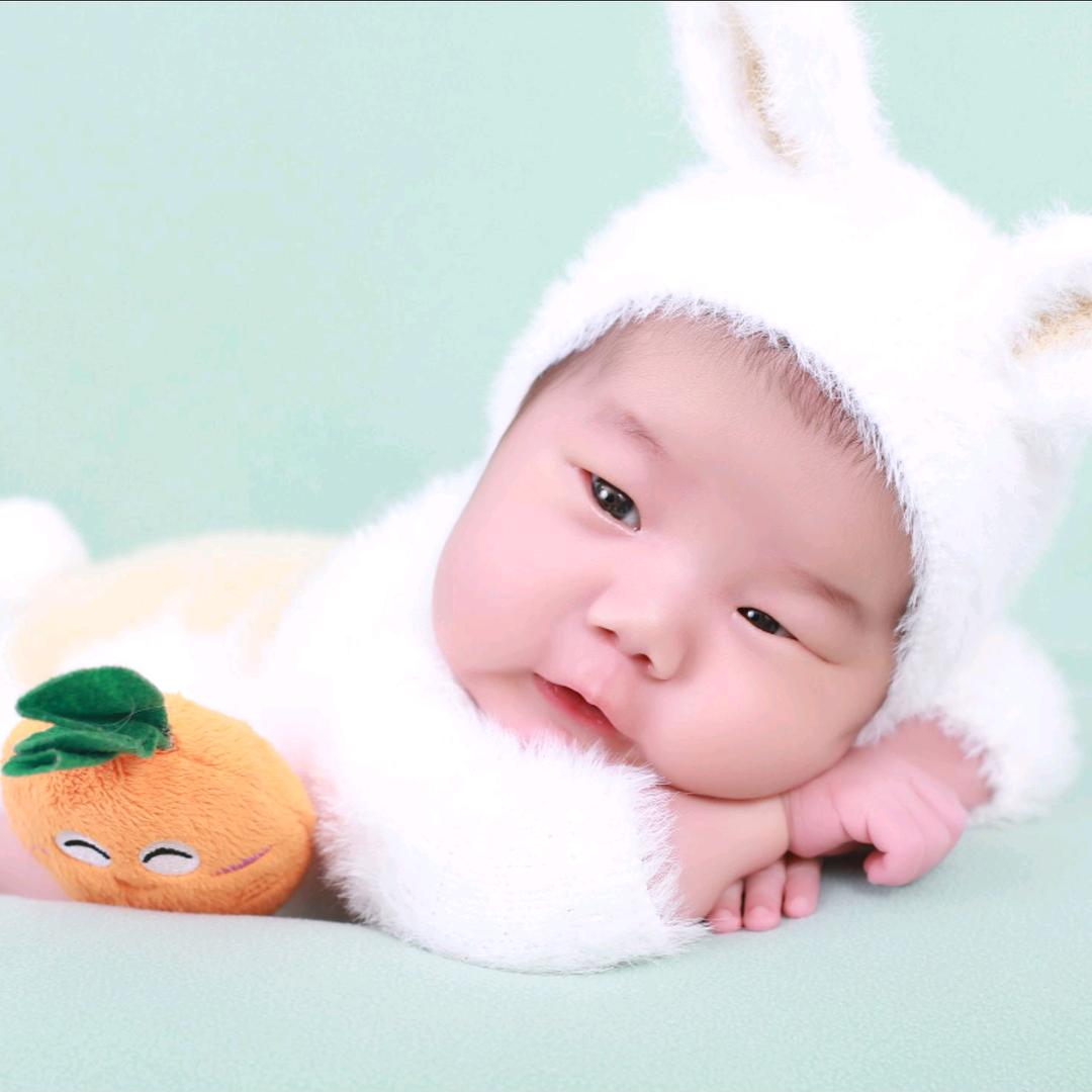 小黑哥👨‍👩‍👧