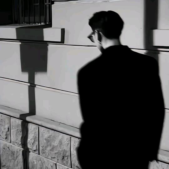 默