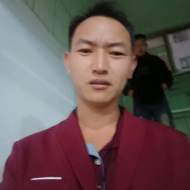 刘