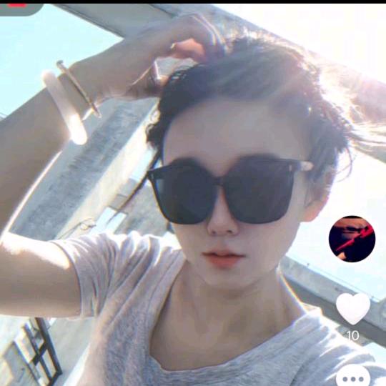 小刺猬@
