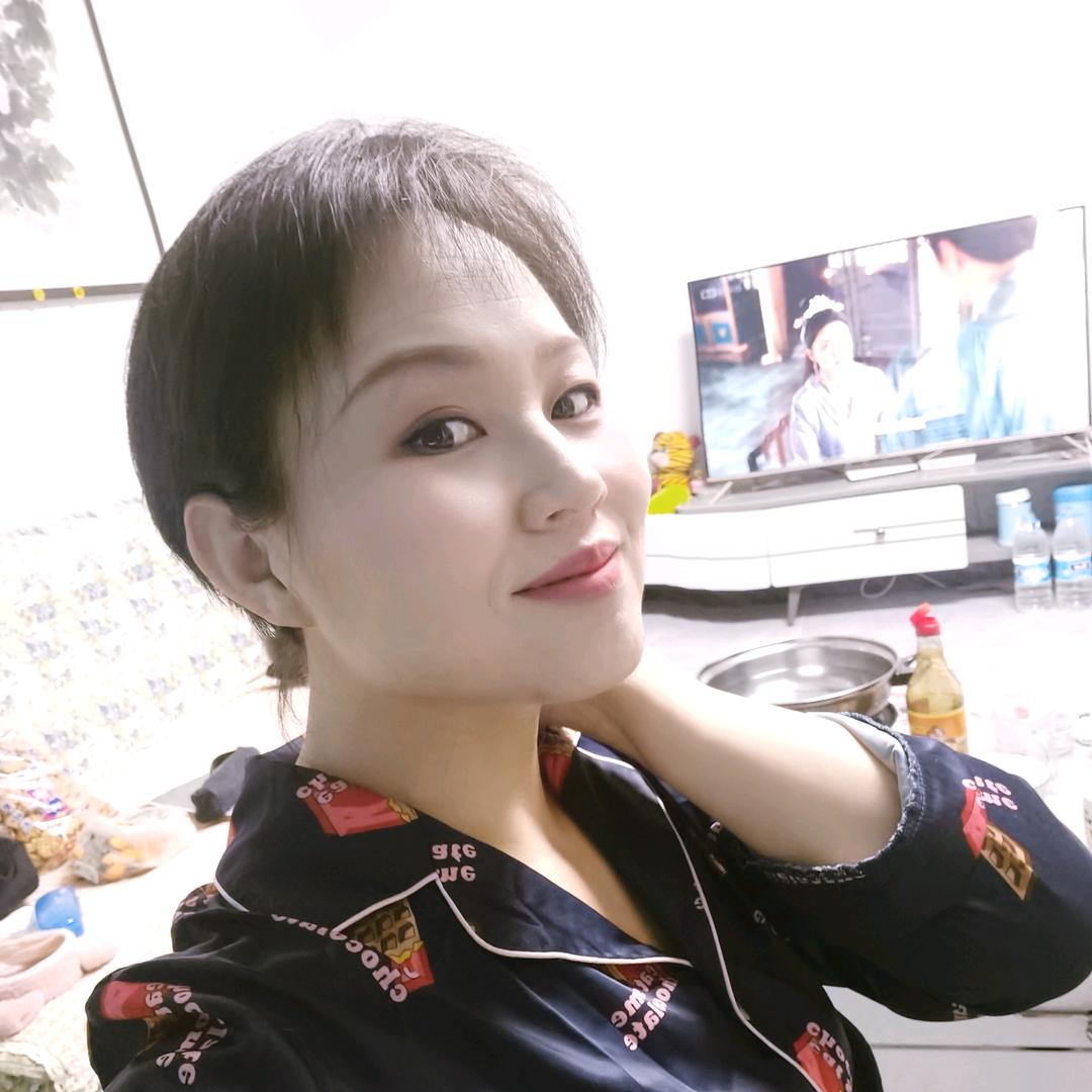 漂亮的大悦悦