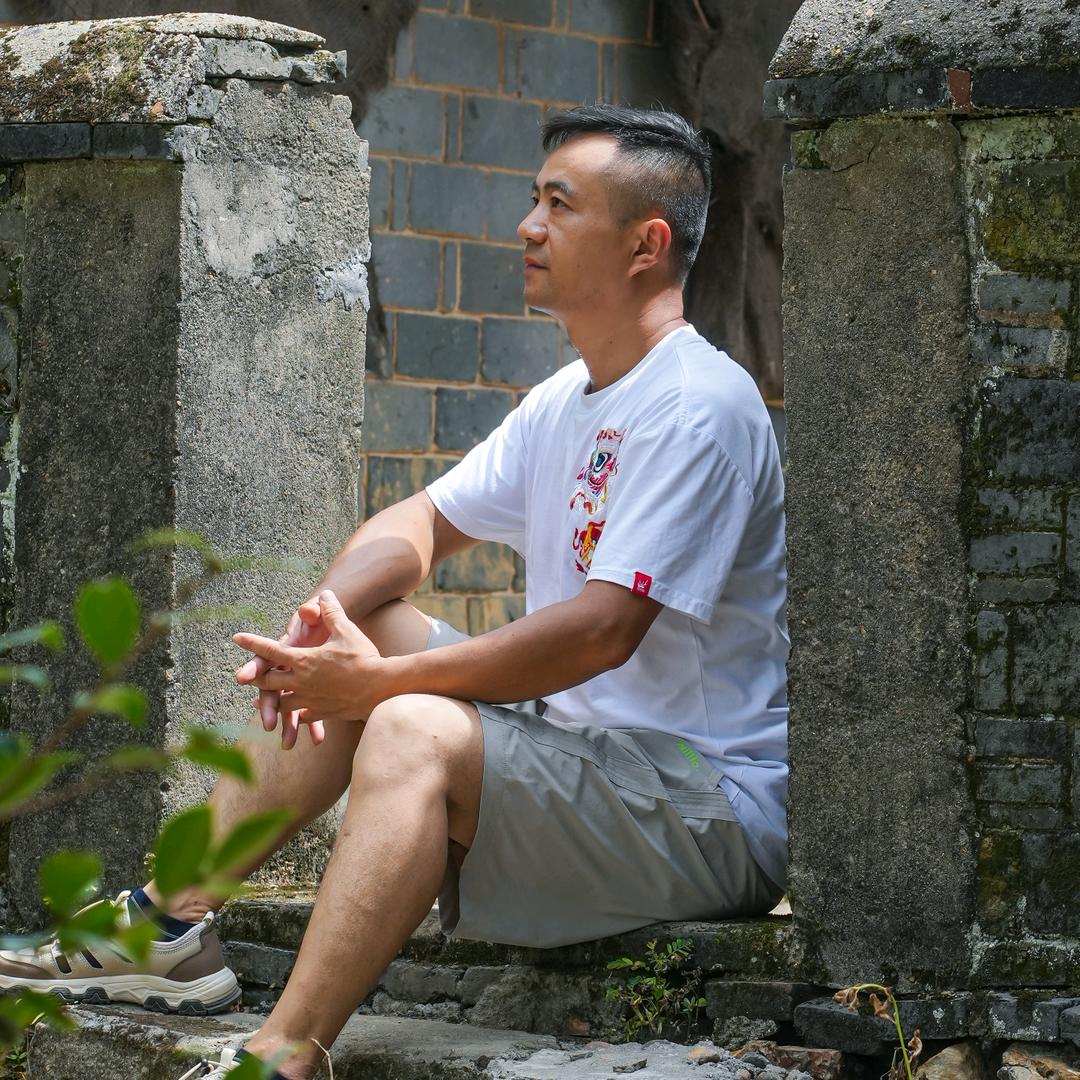 味 摄 汇
