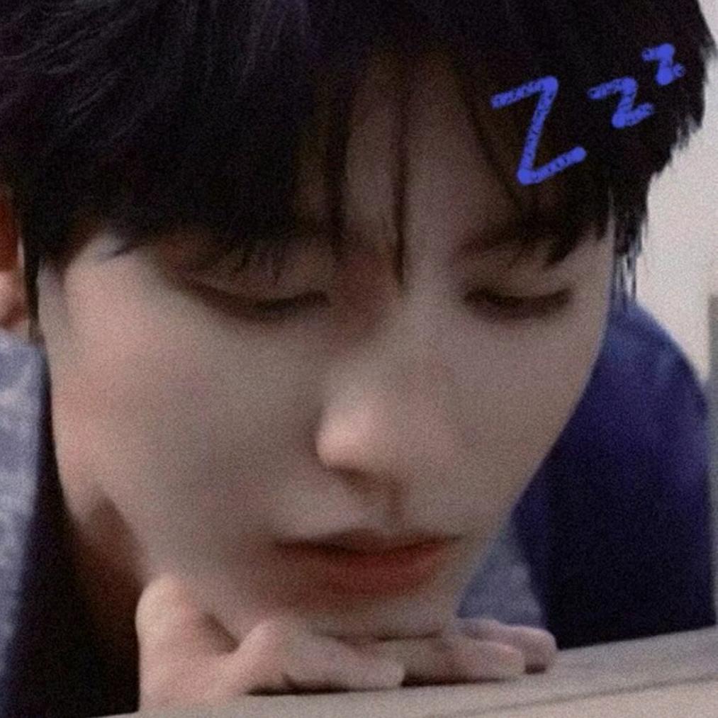嵩嵩要高高k