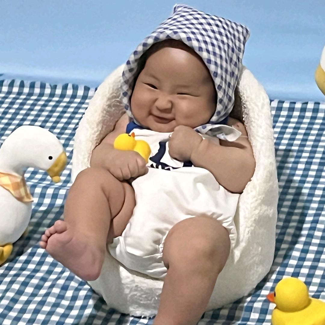 逆龄美容养生馆    'ZHAO