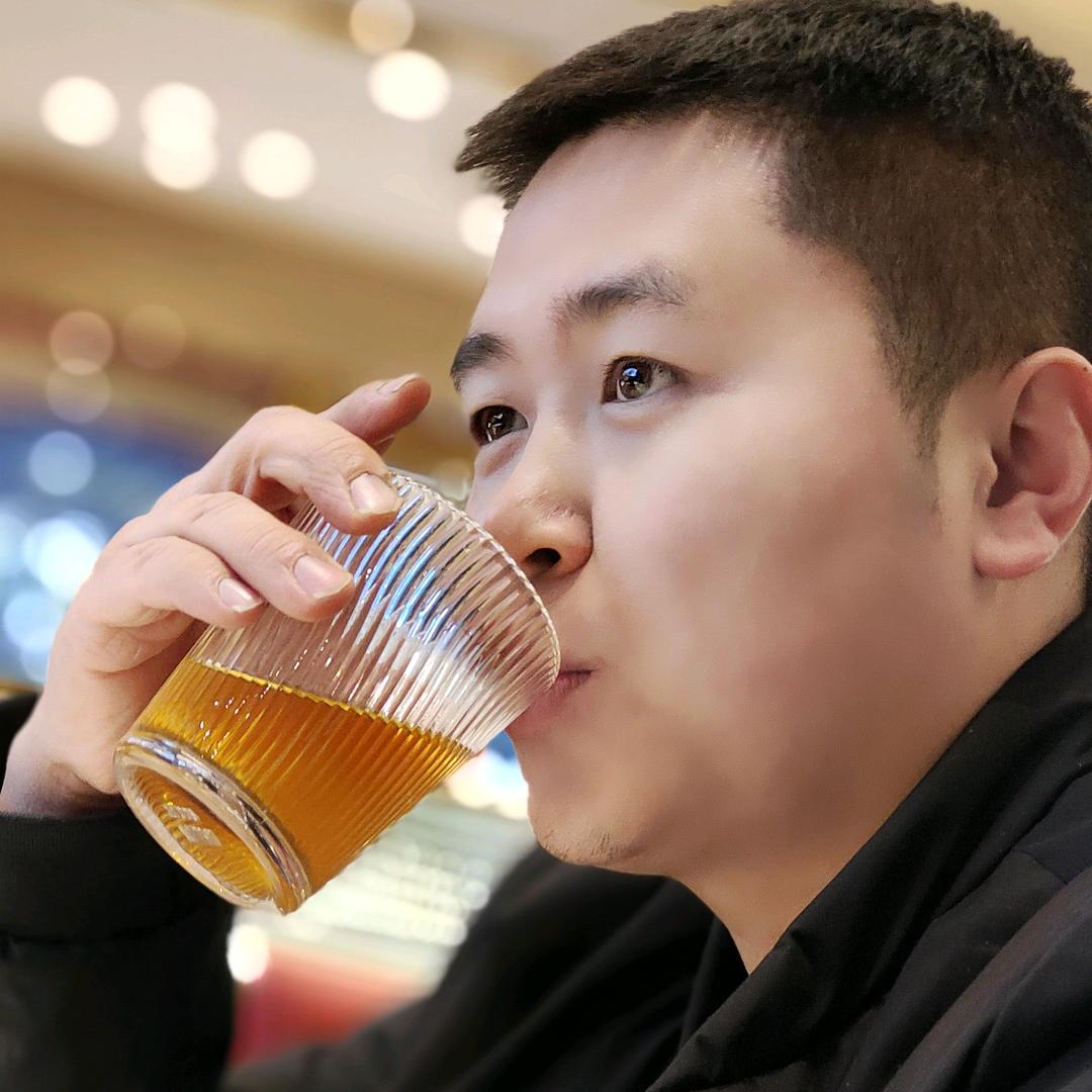 小贰哥