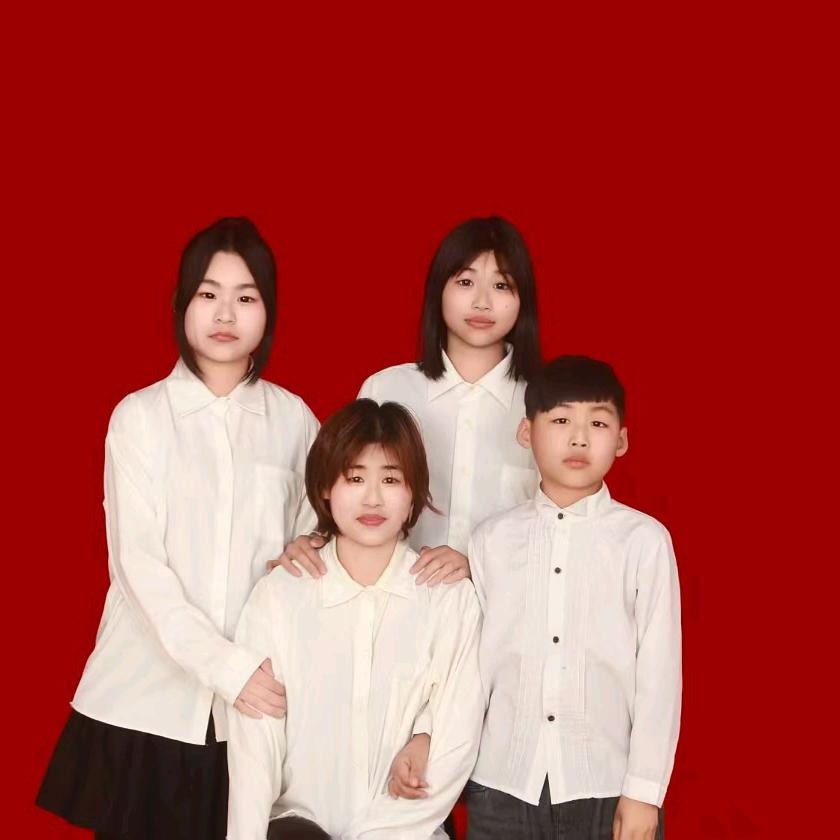 艳丽