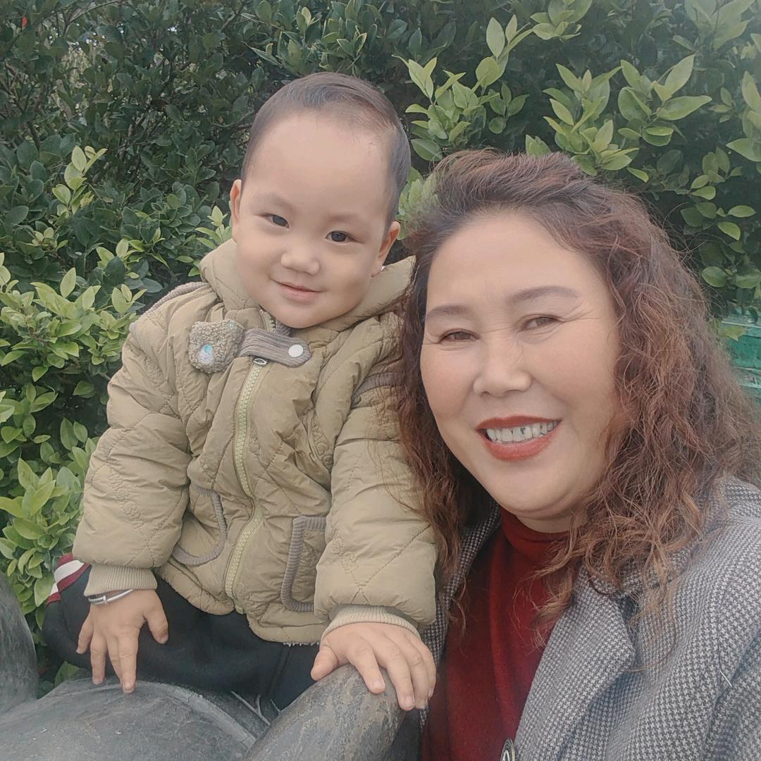 郭姐好物在橱窗